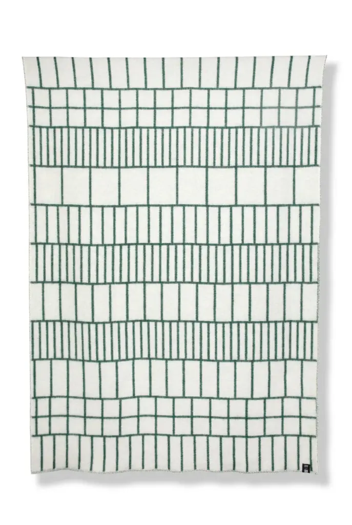 Air-Wool-Blanket-By-Nathalie-Du-Pasquier-George-Sowden-Col_-Green-White-Nathalie-du-Pasquier-George-Sowden-3.webp