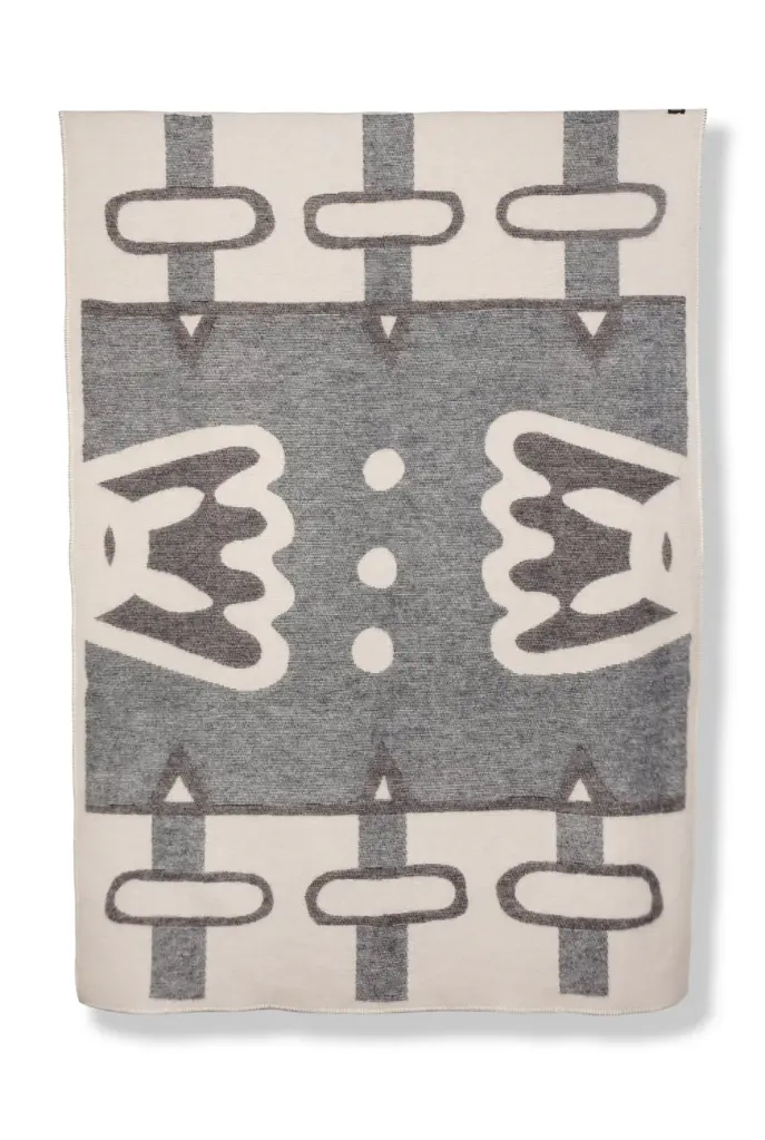 Peru-Wool-Blanket-by-Nathalie-Du-Pasquier-George-Sowden-Nathalie-du-Pasquier-George-Sowden-3.webp