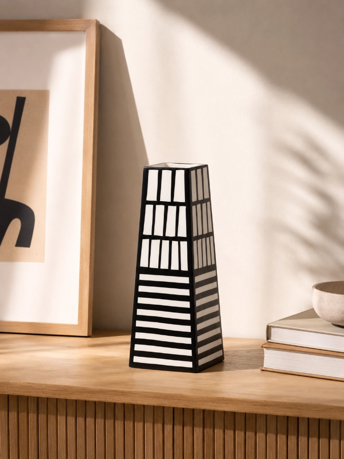 George Sowden for Memphis - Vase "Luglio"